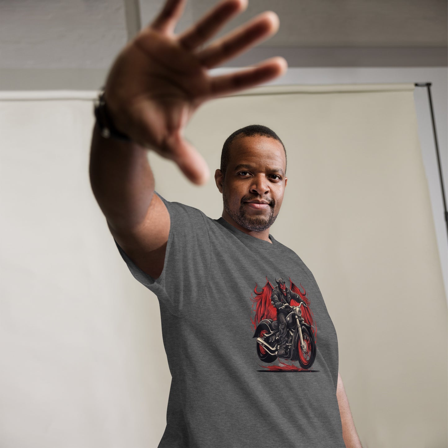 VOODOO MACHINE CO. Men's classic tee