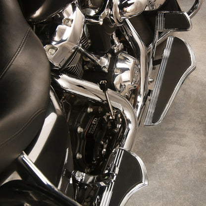 Voodoo Cycle House Custom Black or Chrome Harley Davidson Driver Passenger Floorboards Kits For 1980-UP Touring Models Road king Electra Street Glide FLHX FLHT