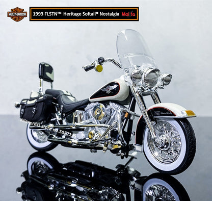 HARLEY-DAVIDSON 1:18 Scale Diecast Motorcycle Collection